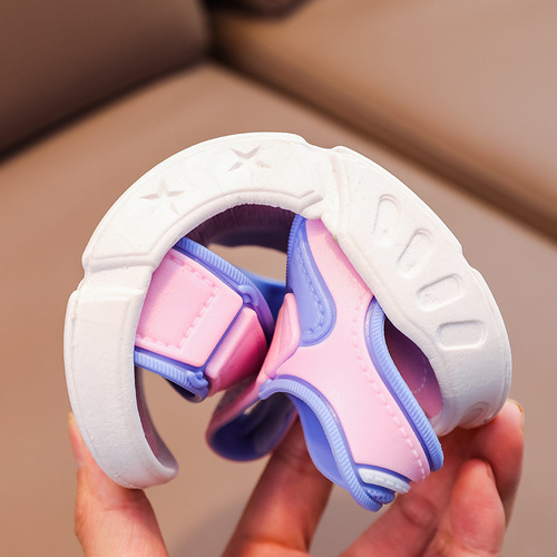 Wholesale street stall sandals for boys new summer cartoon soft bottom non-slip fashion student beach sandals for boys and girls