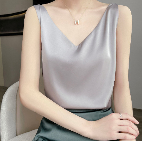 Silk Satin Strapless Women's Backless Top Summer New Slimming V-Neck Short Style Elegant Layering Top Trendy Short