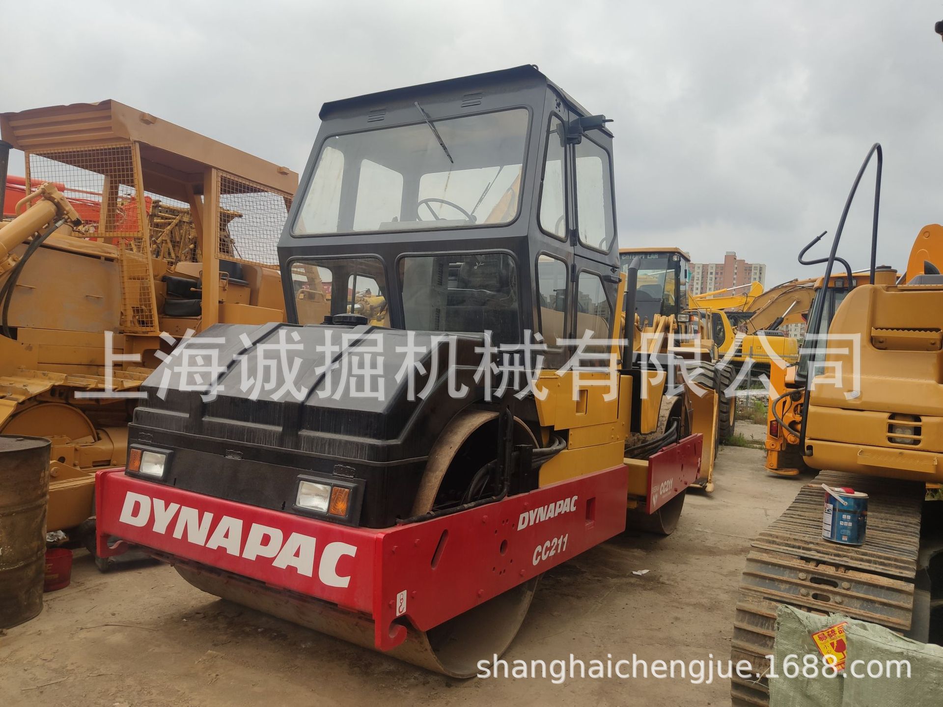 二手戴纳派克CC211  301D 双钢轮压路机