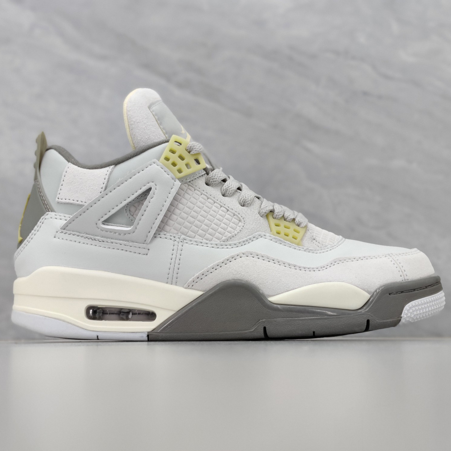 Visión alta aj4 zapatos de baloncesto de cuero gris de seda para hombres zapatos deportivos casuales con almohadilla de aire de fondo grueso para mujeres Kaws nocturario