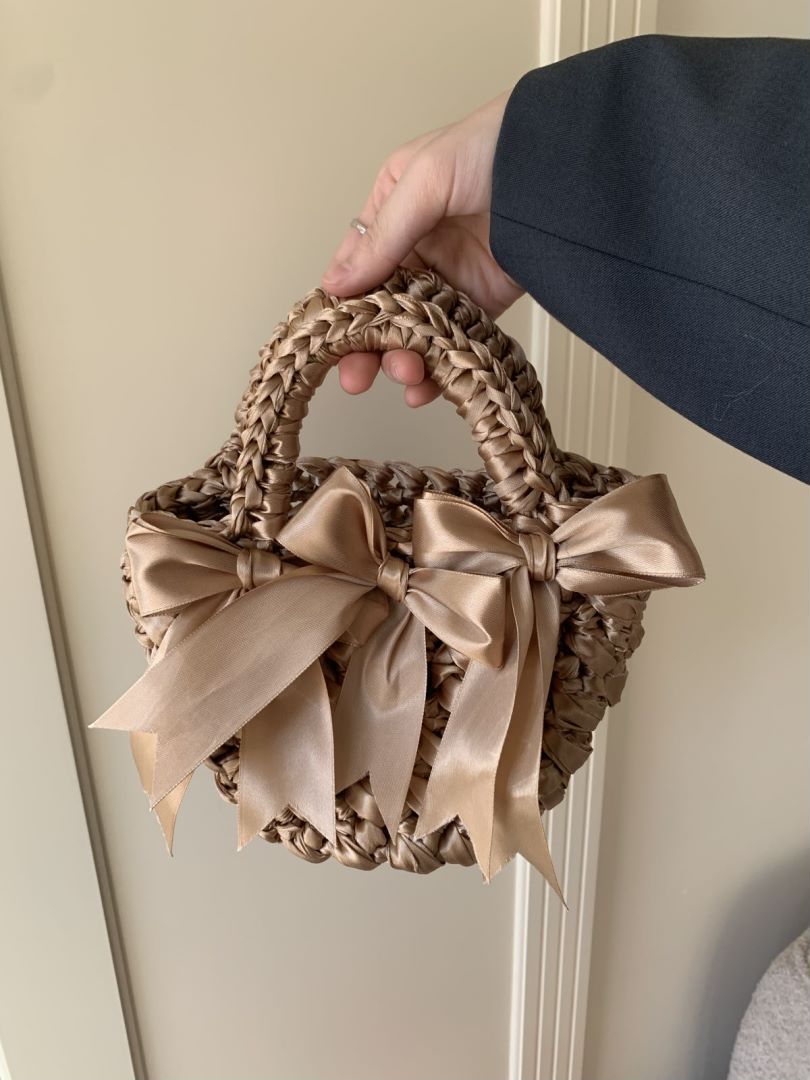 Women's Medium Velvet Bow Knot Elegant Open Handbag display picture 5