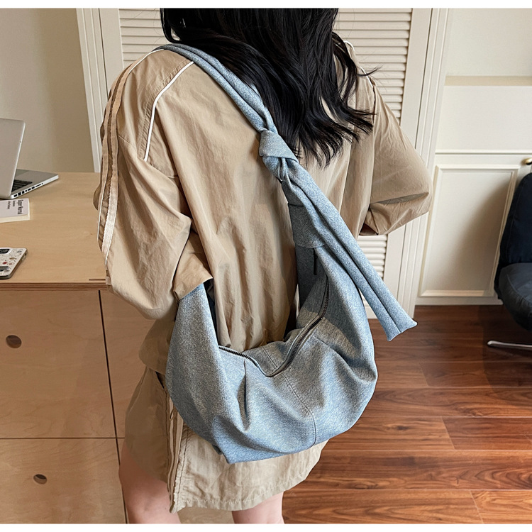 Niche design denim bag for women 2025, large capacity, casual and versatile, single-shoulder crossbody dumpling bag, fashionable underarm bag undefined