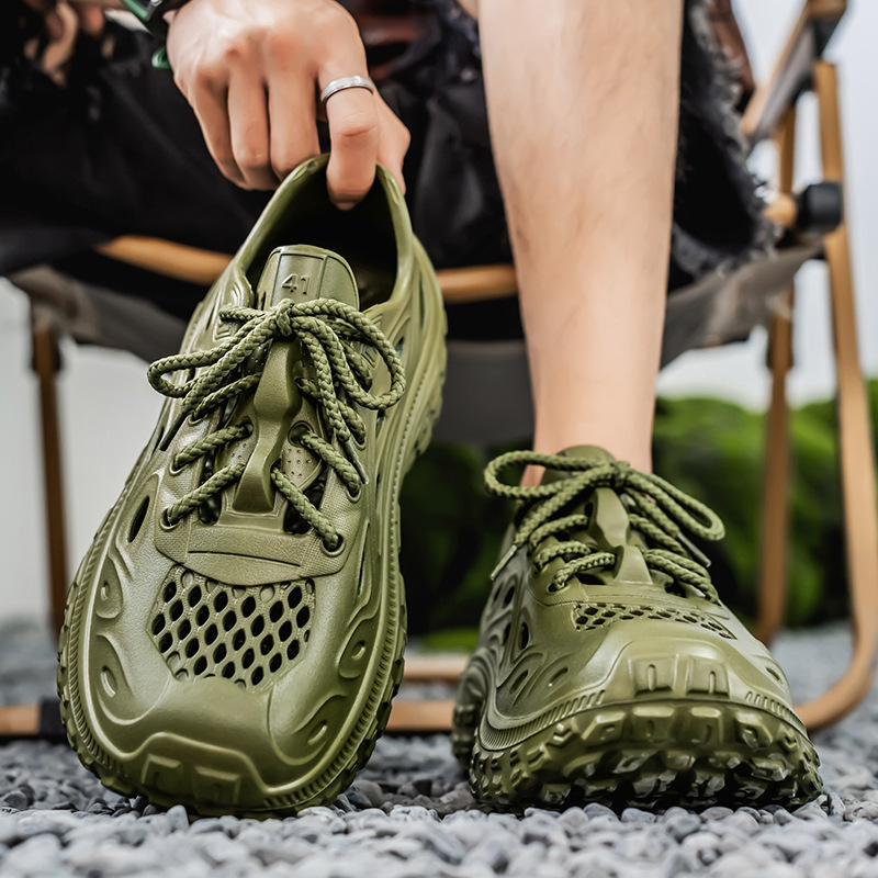 Tire Sole Sandals Men's Summer New Outer Wear Non-Slip Youth Outdoor Sports Thick-Soled Wear-Resistant Beach Shoes Wholesale