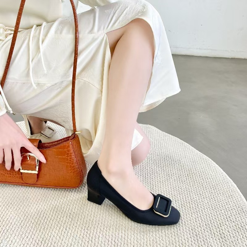 Sapatilhas rasas de pele preta para senhora, sapatos de trabalho_voghion.com