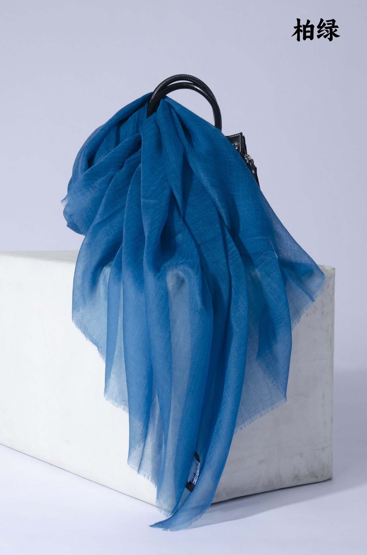 Fábrica de Mongolia Interior nuevo estilo liso 400 anillo ligero bufanda de terciopelo otoño e invierno cuatro estaciones damas cálido chal grande