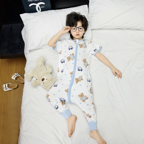 Summer children's cotton short-sleeved sleeping bag for men and girls, one-piece clothes, baby split leg climbing clothes, baby anti-kick quilt, home clothes