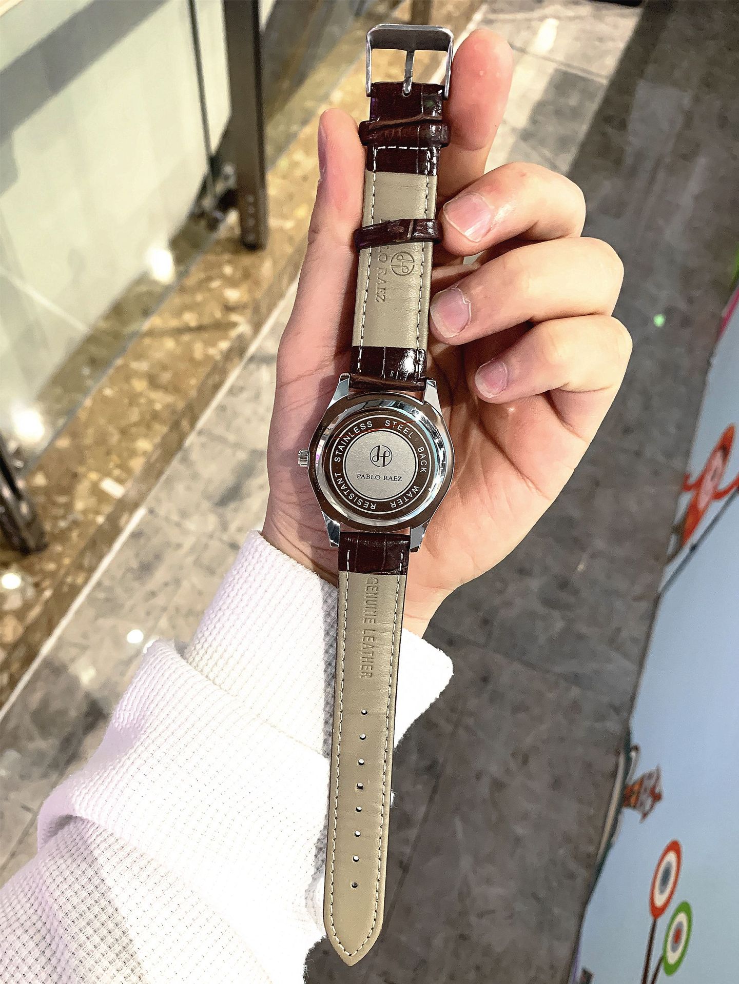 Douyin live broadcast popular men's high-quality stainless steel watches with good looks and cross-border e-commerce hosting and wholesale delivery_voghion.com