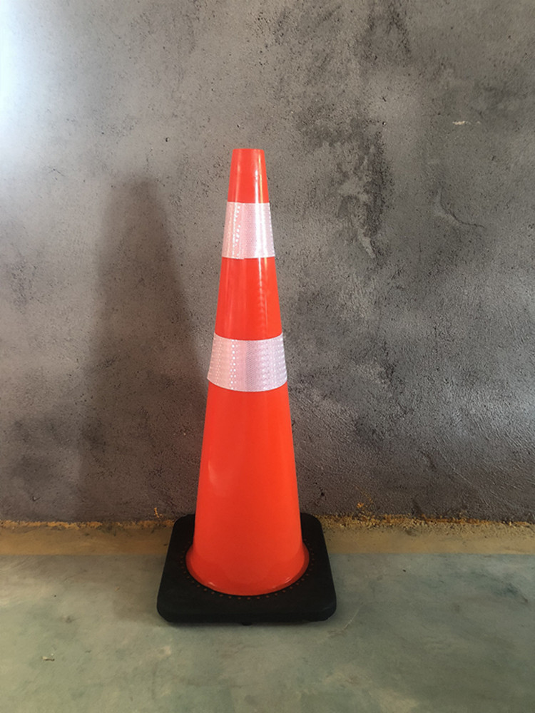 PVC��·����·׶ ��·ʩ��·�����Ϸ���Բ׶ѩ��Ͳ��ȫ��ʾ ·׶