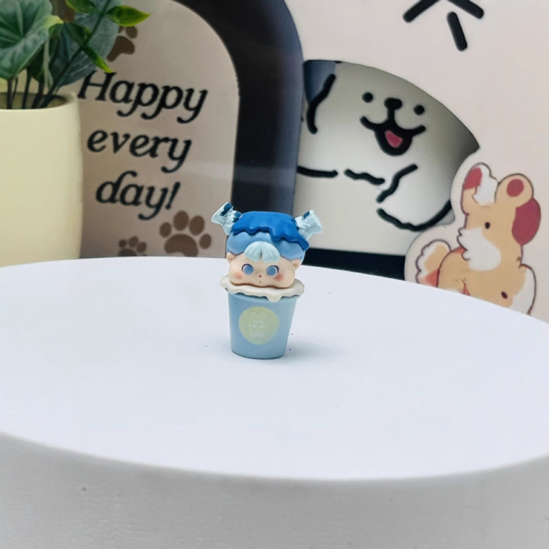 布の布のlabubuの女の子のミルクティーの杯の萌粒の手は子供の車の装飾の件を変えます。|undefined