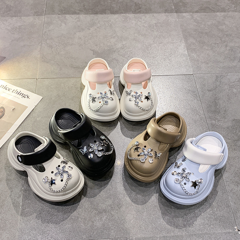 2025 spring and summer new rhinestone chain metal net red hole shoes can be worn with thick soles and non-smelly feet for women