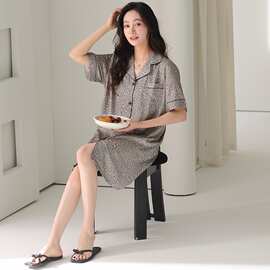 夏季新款冰丝女短袖开衫翻领睡衣时尚休闲女家居服图片色冰雪丝