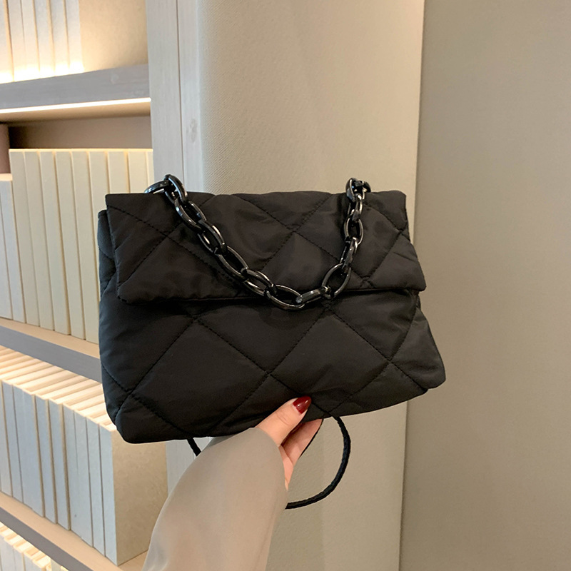 Urban Simple 2022 New Fashion Bag Women's Diamond Shoulder Tote Bag Western Style Large Capacity Handbag Bags