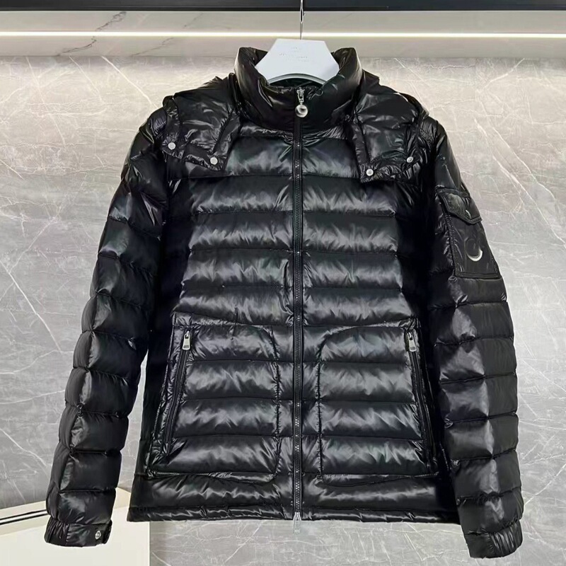 Mengkou large pocket lightweight men's down jacket with hood, quilted square pattern Mengkou large pocket lightweight men's down jacket with hood, quilted square pattern