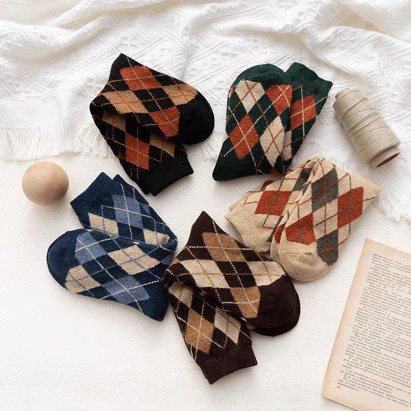 Diamond wool socks for women, autumn and...