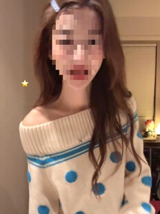 ���r���d��q�������Ӻ��nϵһ�ּ�ᘿ�ë��Ů�ﶬ¶�粨�cŮ��