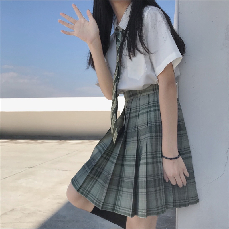Skirt, bow tie, 9131 cells