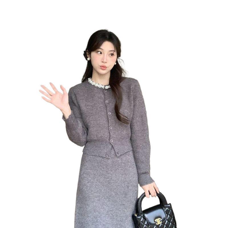 气质小香风毛衣两件套女秋冬新款重工钉珠高腰半身裙显瘦针织套装|undefined
