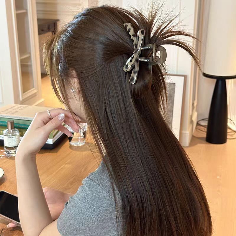 Korean Leopard Print Bow Clip for Women, High-End Half-Tied Hair Shark Clip, Oversized Hair Clip, Elegant Hairpin Hairpin