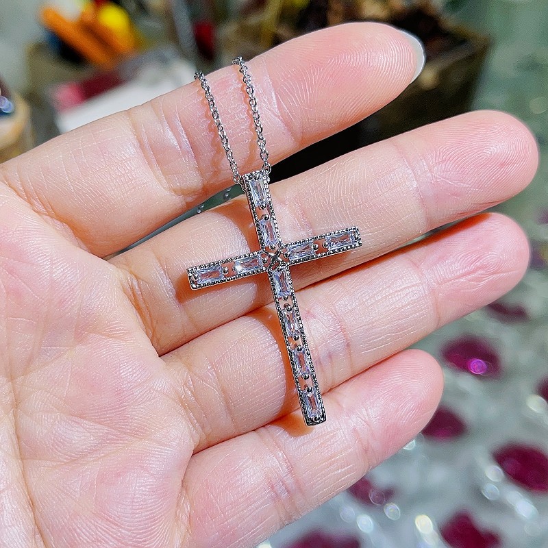 Hip-Hop Cross Copper Inlay Zircon Pendant Necklace 1 Piece