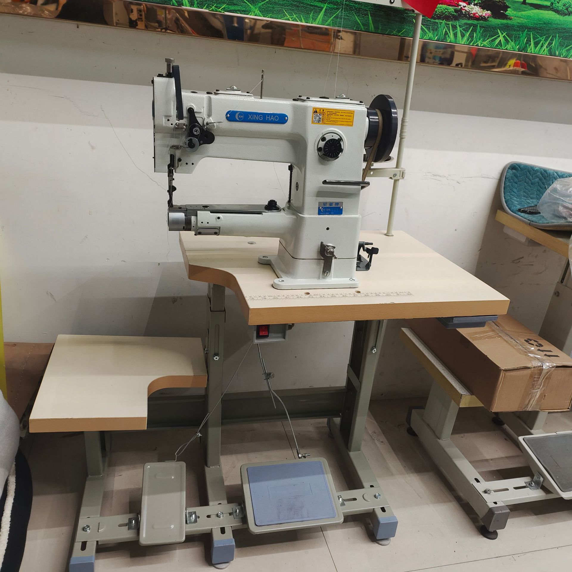 246小嘴高车 钱包银包压线 筒式高车 大梭小嘴高车中厚料缝制