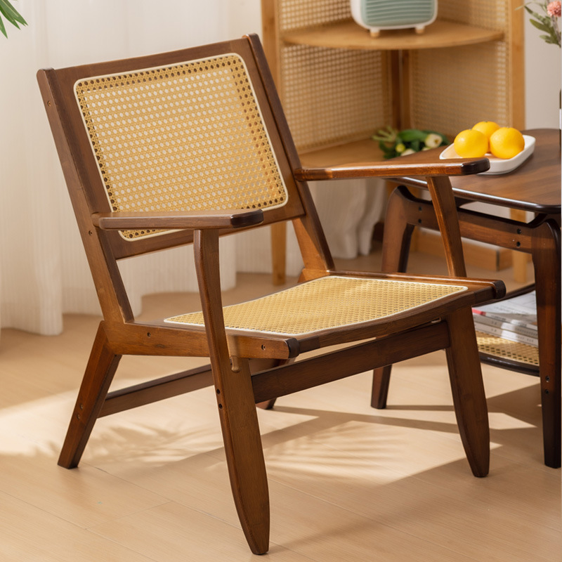 Silla de sofá individual de ratán, sala de estar, silla perezosa, balcón, silla de ocio simple, diseño de madera maciza, silla de casa de familia