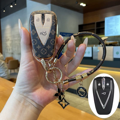 X5/X7 Plus, Car key bag - type-c-3-button-key-cover-light-luxury-long-chain