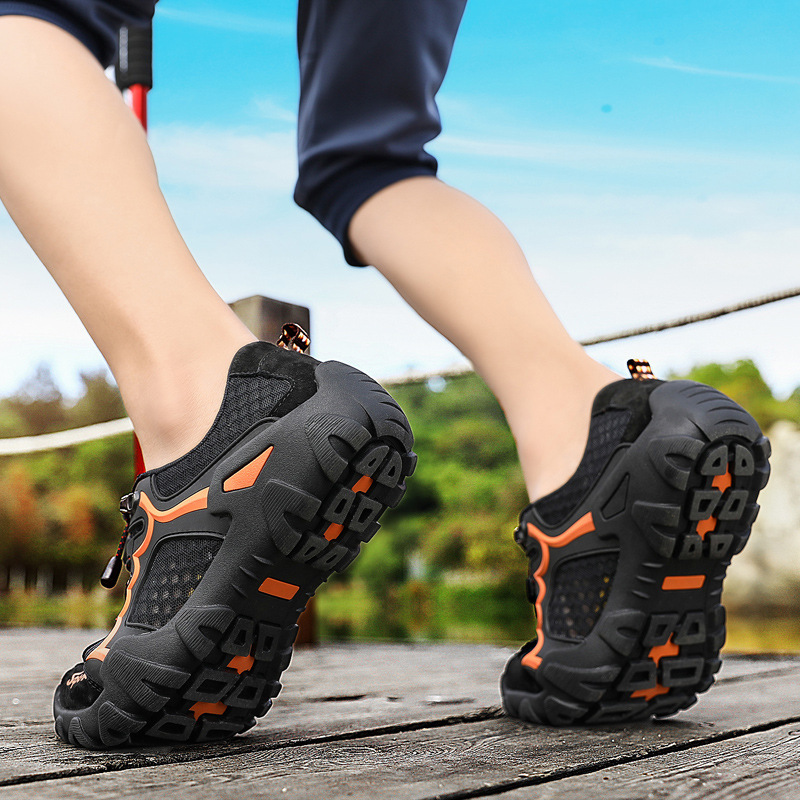 Zapatos de hombre transfronterizos de verano nuevos zapatos deportivos transpirables de malla zapatos casuales de malla suave al aire libre zapatos de montaña para hombres