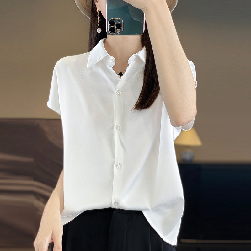 F06 화이트