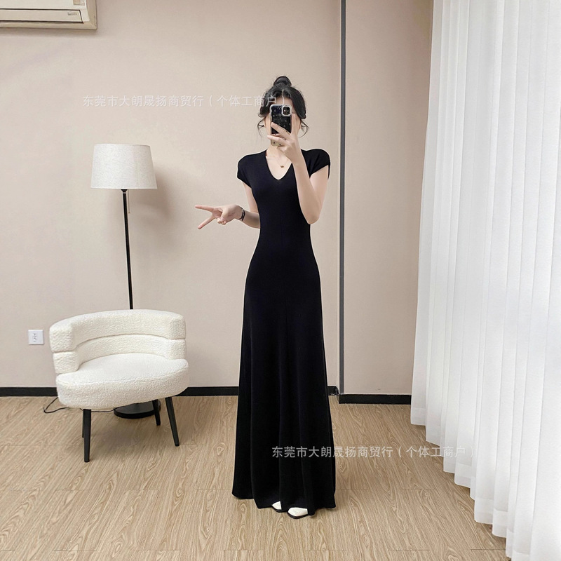 Long V-Neck Knitted Dress for Tall Individuals, Floor-Length, Slim-Fit, Waist-Cinching, Drapey, with Flutter Sleeves