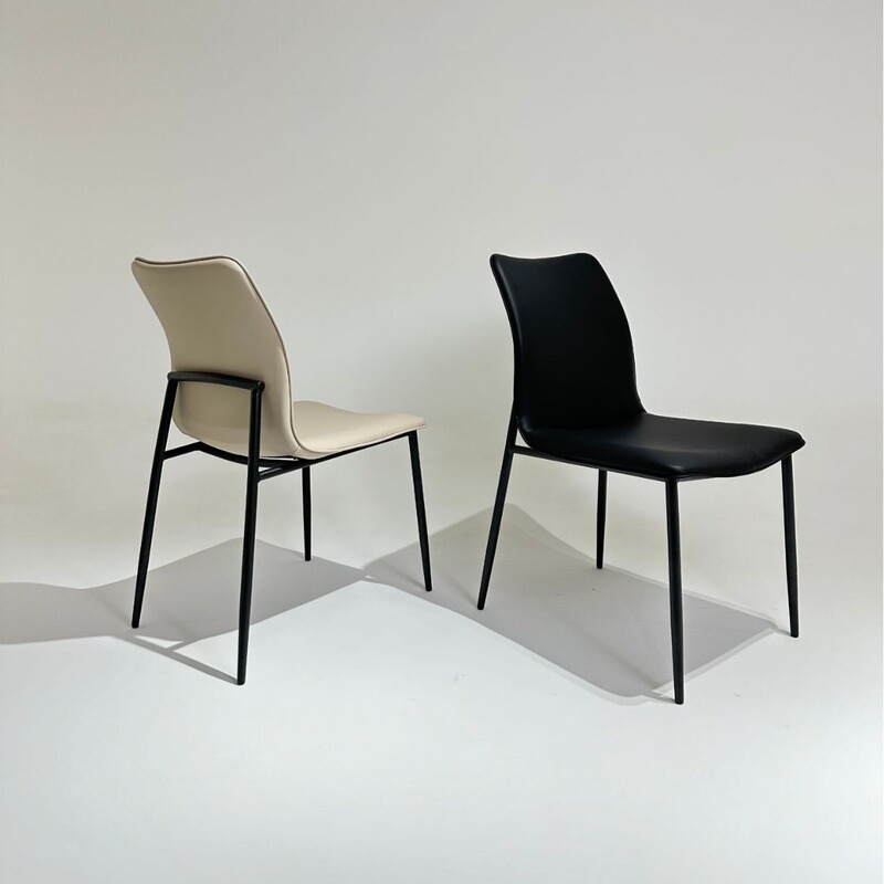 Italian-Style Light Luxury Cat Claw Leather Dining Chair for Home Use, Modern Minimalist Dining Table Chair, Leather Designer Vanity Chair with High Backrest