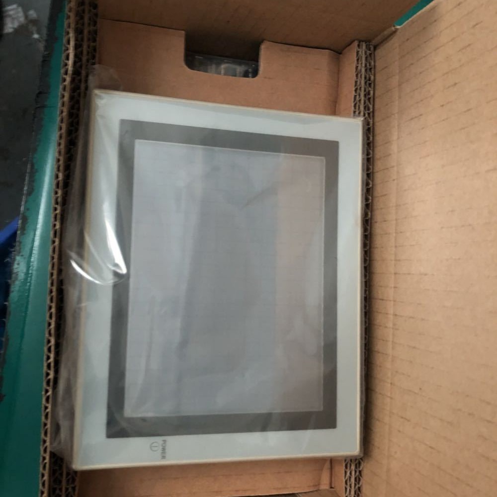 全新原装三菱触摸屏GT2710-VTWD 价格优惠 议价出售