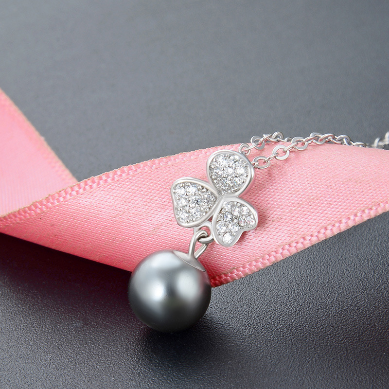 S925 plata esterlina diamantes cuentas retro collar collar clavícula de trébol amor flor personalidad collar al por mayor