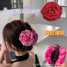 ���m���ɿ�õ��caroͬ���ץ�AŮ2024���¿�r�����~�A�^�