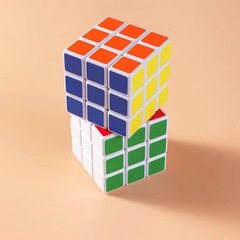 Competition-specific Rubik's Cube is extremely smooth and versatile. Level 3 brain development enlightenment high-quality Rubik's Cube street stall toys wholesale