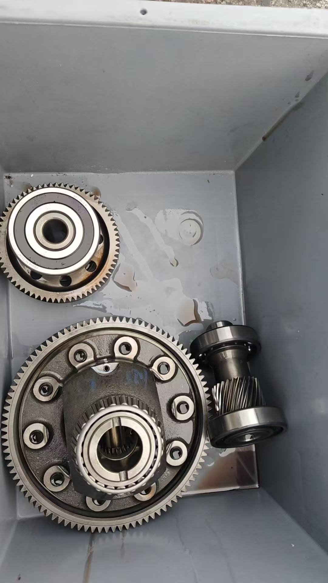 BYD E3 transmission gear differential gear original transmission assembly