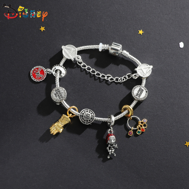 Cross-Border Bestsellers, Film and Television Comic Merchandise, Marvel Hero Themed Bracelet, Zinc Alloy Electroplated with Oil-Drip Finish for Color Preservation Cross-Border Bestsellers, Film and Television Comic Merchandise, Marvel Hero Themed Bracelet, Zinc Alloy Electroplated with Oil-Drip Finish for Color Preservation