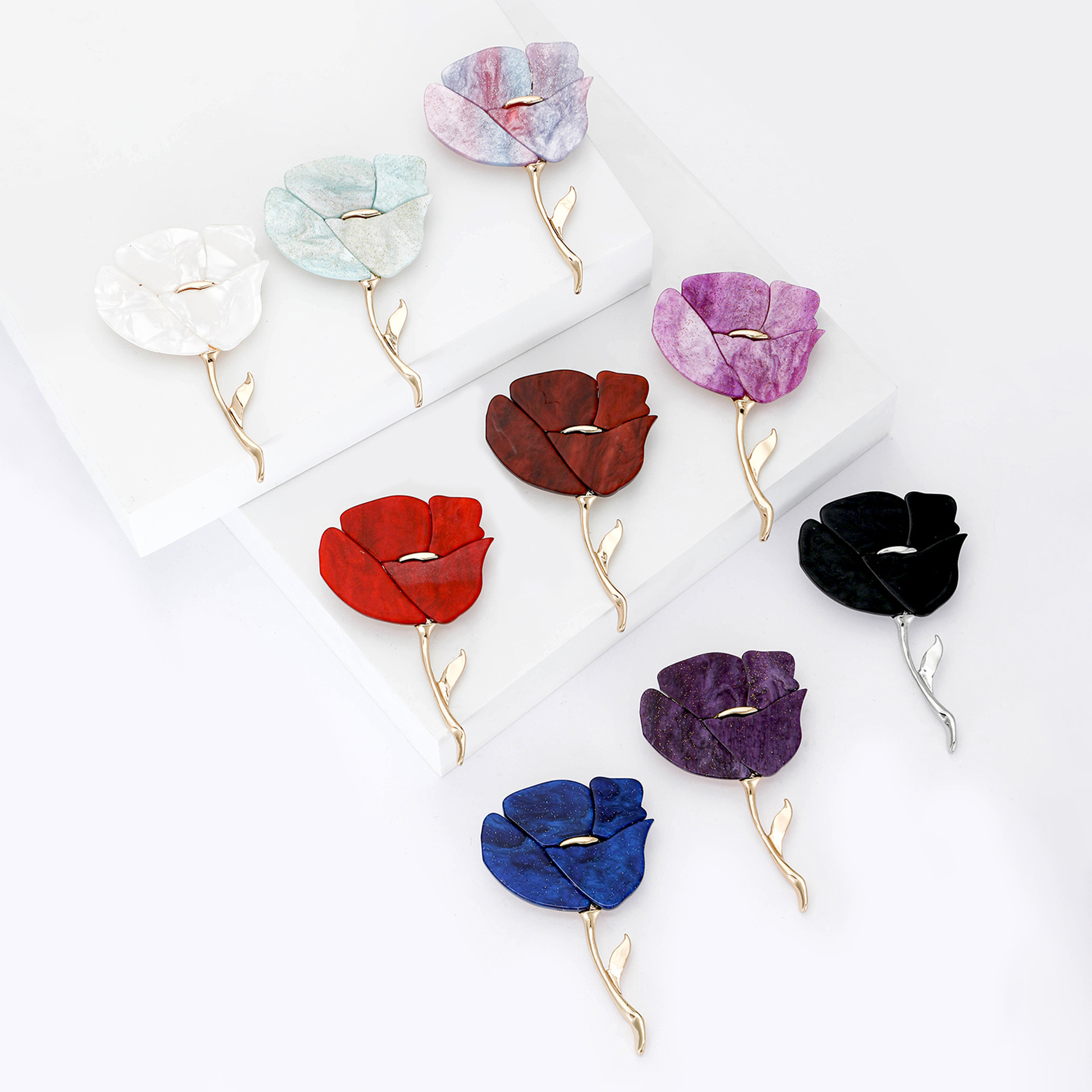 Simple and generous fashion alloy resin rose brooch high-end temperament women's clothing corsage jewelry pins