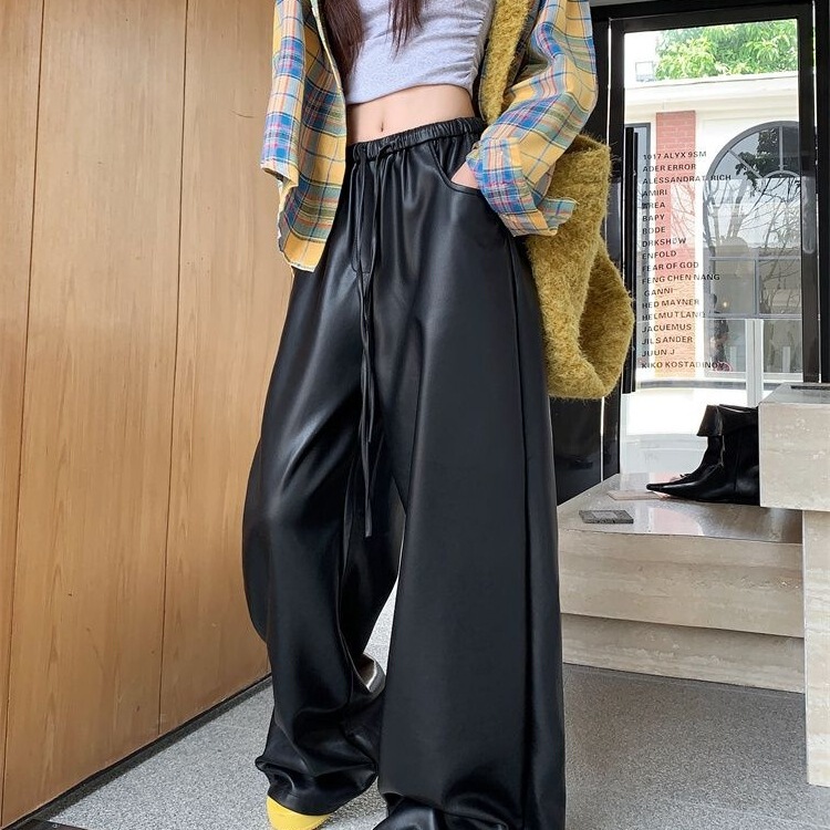 American-Style Black Pu Leather Pants for Women, Casual High-Waisted Slimming Straight-Leg Pants, Loose Wide-Leg Floor-Length Pants for Autumn and Winter American-Style Black Pu Leather Pants for Women, Casual High-Waisted Slimming Straight-Leg Pants, Loose Wide-Leg Floor-Length Pants for Autumn and Winter