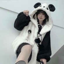 秋冬季新款日系软妹风羊羔毛可爱熊猫外套女学院风宽松连帽上衣潮