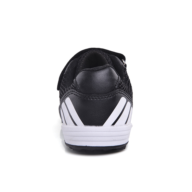 2022 Velcro malla para niños transpirable uñas rotas zapatos de fútbol zapatos de entrenamiento de hierba interior zapatillas de fútbol resistentes al desgaste