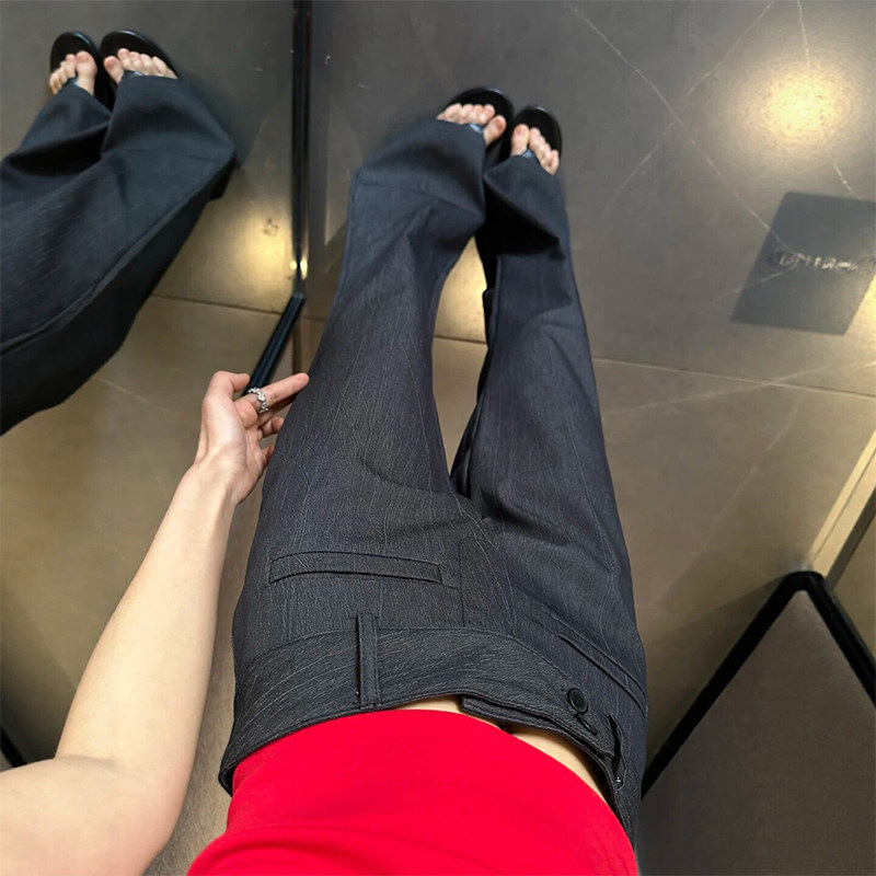 Designed with a Sense of Style, Low-Waisted Flared Suit Pants for Women, New American Retro Style for Spring/Summer 2026, Slimming Casual Floor-Length Pants