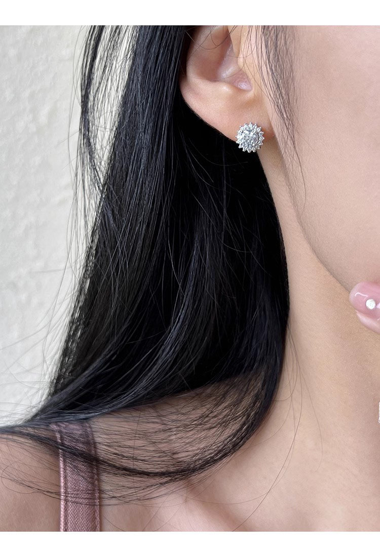 1g Weight 925 Sterling Silver Ear Needle Material Ear Studs Classification 1 Pair Quantity Holiday, Daily Occasion 925 Sterling Silver Material Geometric Pattern All Seasons Season Women's Gender Polished Finish Elegant, Simple Style Style 1 Pair 925 Sterling Silver Geometric Ear Studs 6
