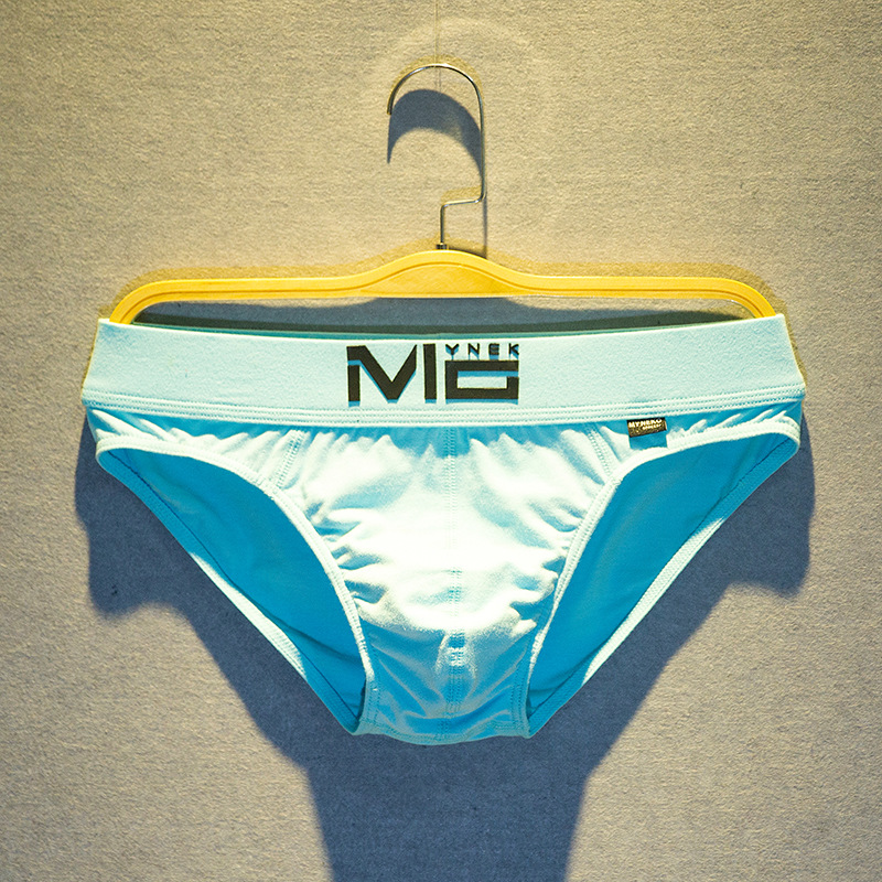 Summer men's underwear men's briefs low waist sexy cotton breathable coquettish fashion men's pants head fashion