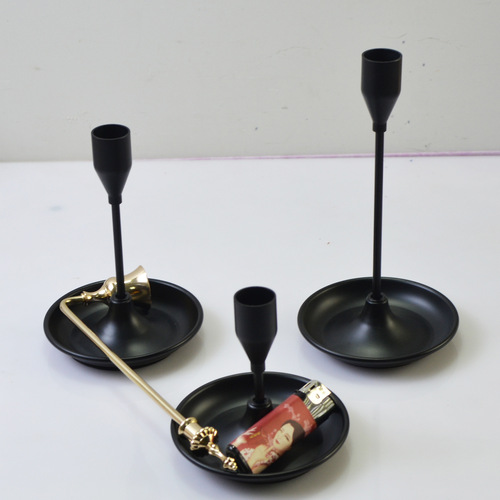 Cross-border Internet celebrity Nordic iron candle holder three-piece set simple black Western candle holder ornaments one piece drop shipping