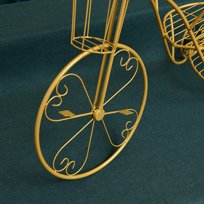Soporte de pastel de hierro de estilo europeo creativo de tres capas decoración de mesa de postre cumpleaños boda multicapa en forma de corazón bicicleta merienda soporte