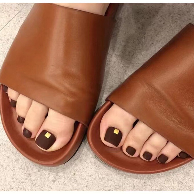 Factory direct short simple toenail patch Joker solid color frosted dark curry color toenail brown toenail