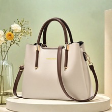 �r�и߼��аٴ���|�������eͨ�ں��sins�μ�б�������Ů������