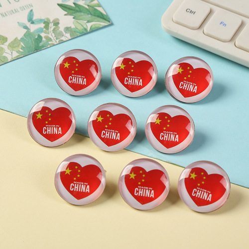 National Day decoration, national flag badges, red flags, student performances, red five-pointed stars, crystal brooches and pins wholesale