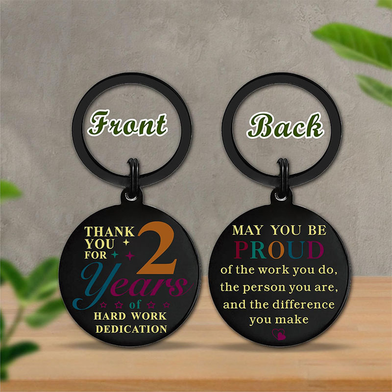 Europe and the United States Celebrate the Two-Year Anniversary of Workers' Work Anniversary with Colorful Stainless Steel Keychains and Commemorative Keychain Pendants