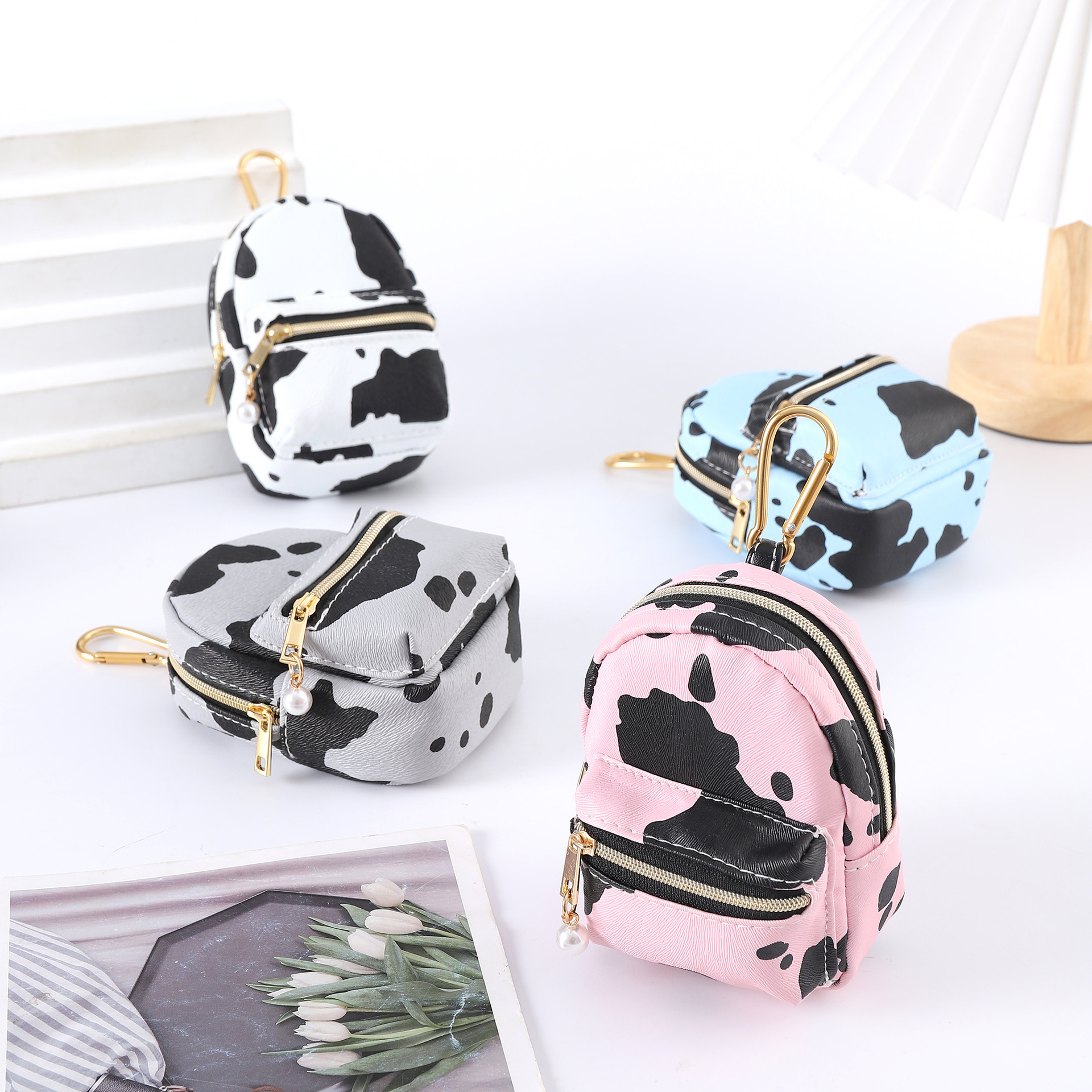 Women's Cow Pattern Pu Leather Zipper Coin Purses display picture 2